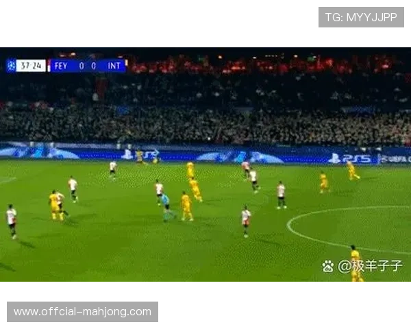 国际米兰3-2绝杀尤文图斯，泽林斯基补时世界波定乾坤